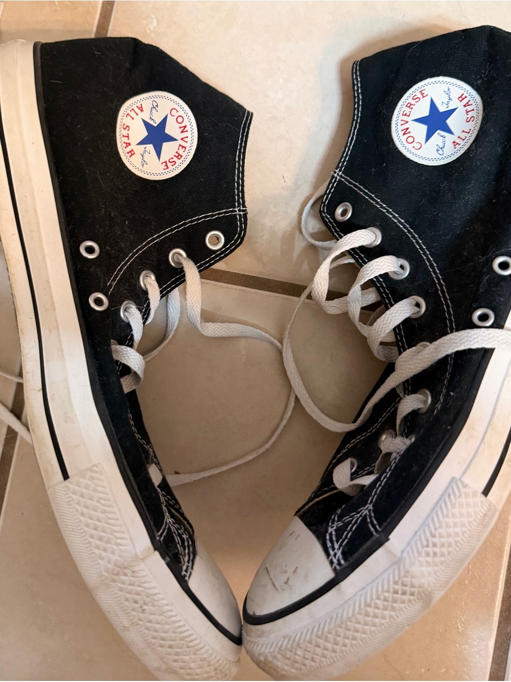 Converse Chuck Taylor All Star High Top Sneakers - Black